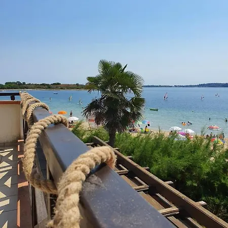 Spacious 3bd Flat With Parking And Sea View By Flat Mаnаger 公寓 切尔诺莫雷茨