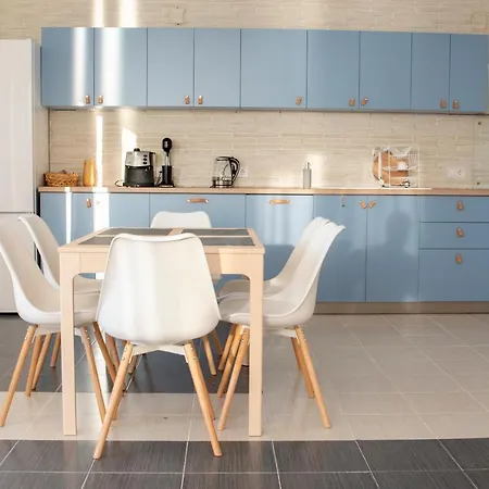 Spacious 3bd Flat With Parking And Sea View By Flat Mаnаger 公寓 切尔诺莫雷茨