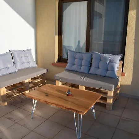 Spacious 3bd Flat With Parking And Sea View By Flat Mаnаger 公寓 切尔诺莫雷茨