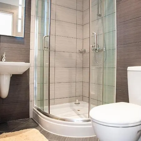 Spacious 3bd Flat With Parking And Sea View By Flat Mаnаger 切尔诺莫雷茨