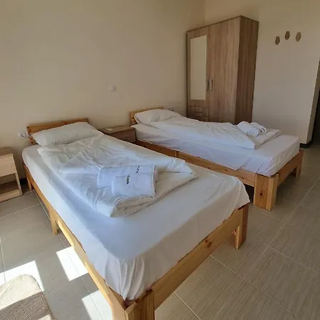 Spacious 3bd Flat With Parking And Sea View By Flat Mаnаger * Chernomorets
