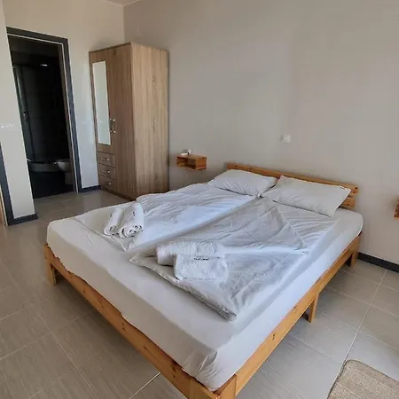 公寓 Spacious 3bd Flat With Parking And Sea View By Flat Mаnаger *