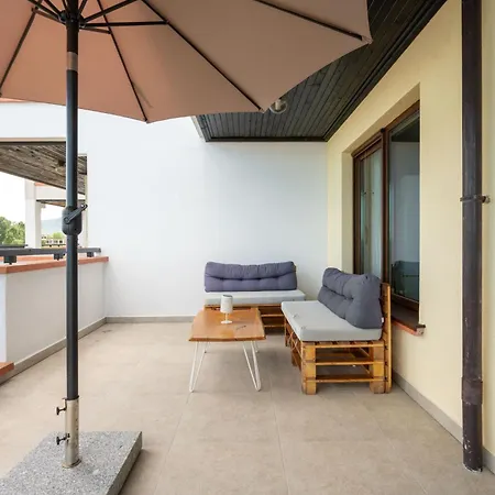 Spacious 3bd Flat With Parking And Sea View By Flat Mаnаger * 切尔诺莫雷茨