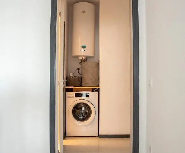 Spacious 3bd Flat With Parking And Sea View By Flat Mаnаger Apartment Tschernomorez