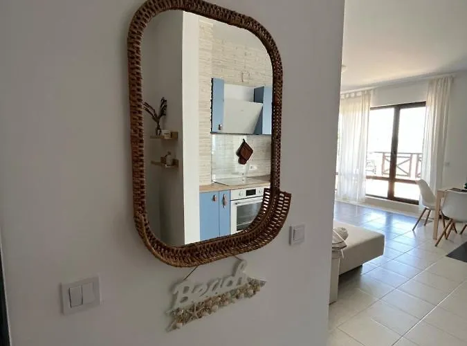 Spacious 3bd Flat With Parking And Sea View By Flat Mаnаger * Tschernomorez